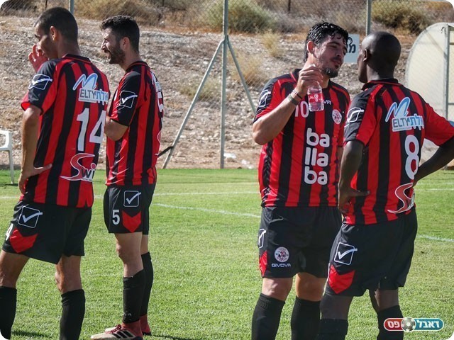 שחקני אדומים אשדוד (דף הפייסבוק הרשמי)